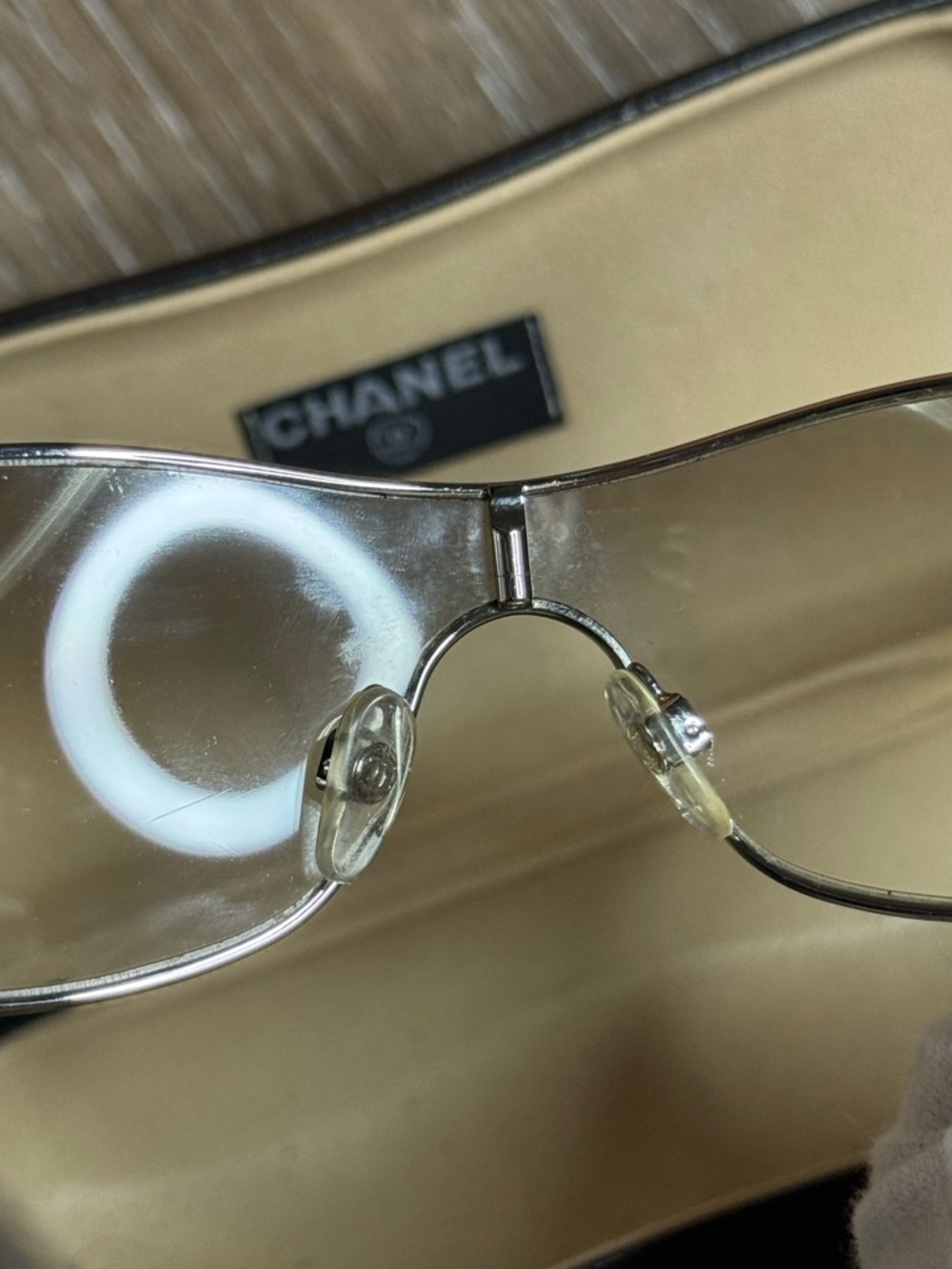 CHANEL Rimless Sunglasses with Smoke Gradient Lenses and Gold Accents - Picture 7 of 8